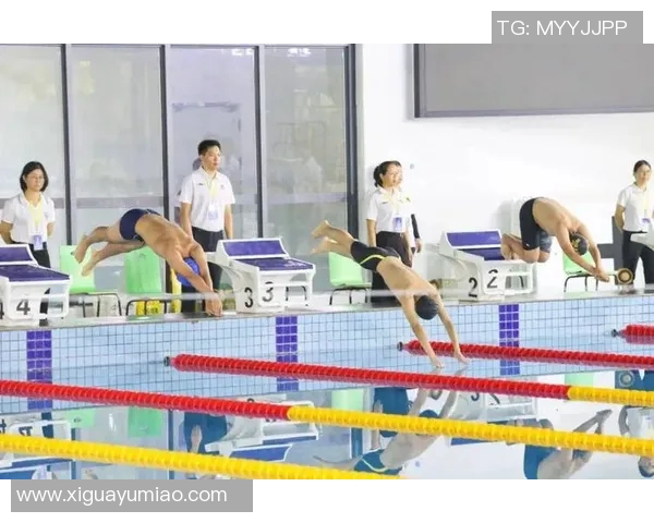 激烈角逐游泳比赛现场直播 全程呈现泳池内外的精彩瞬间