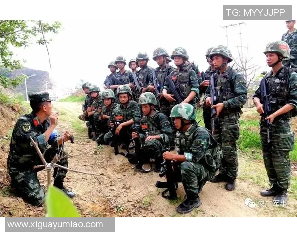 南京攀岩队中路突破战术解析与实战应用探讨 南京攀岩队中路突破战术解析与实战应用探讨