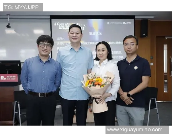 西安羽毛球队个人能力引发热议球员表现与团队合作的深度探讨 西安羽毛球队个人能力引发热议球员表现与团队合作的深度探讨